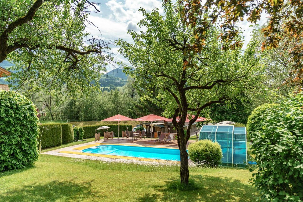 Sport & Familienhotel Baerenwirt Айх Екстериор снимка