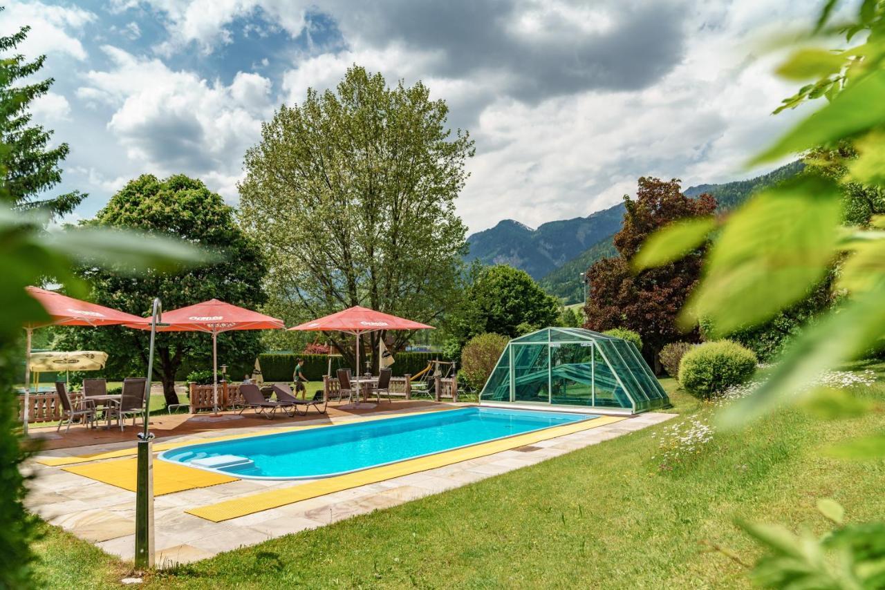 Sport & Familienhotel Baerenwirt Айх Екстериор снимка