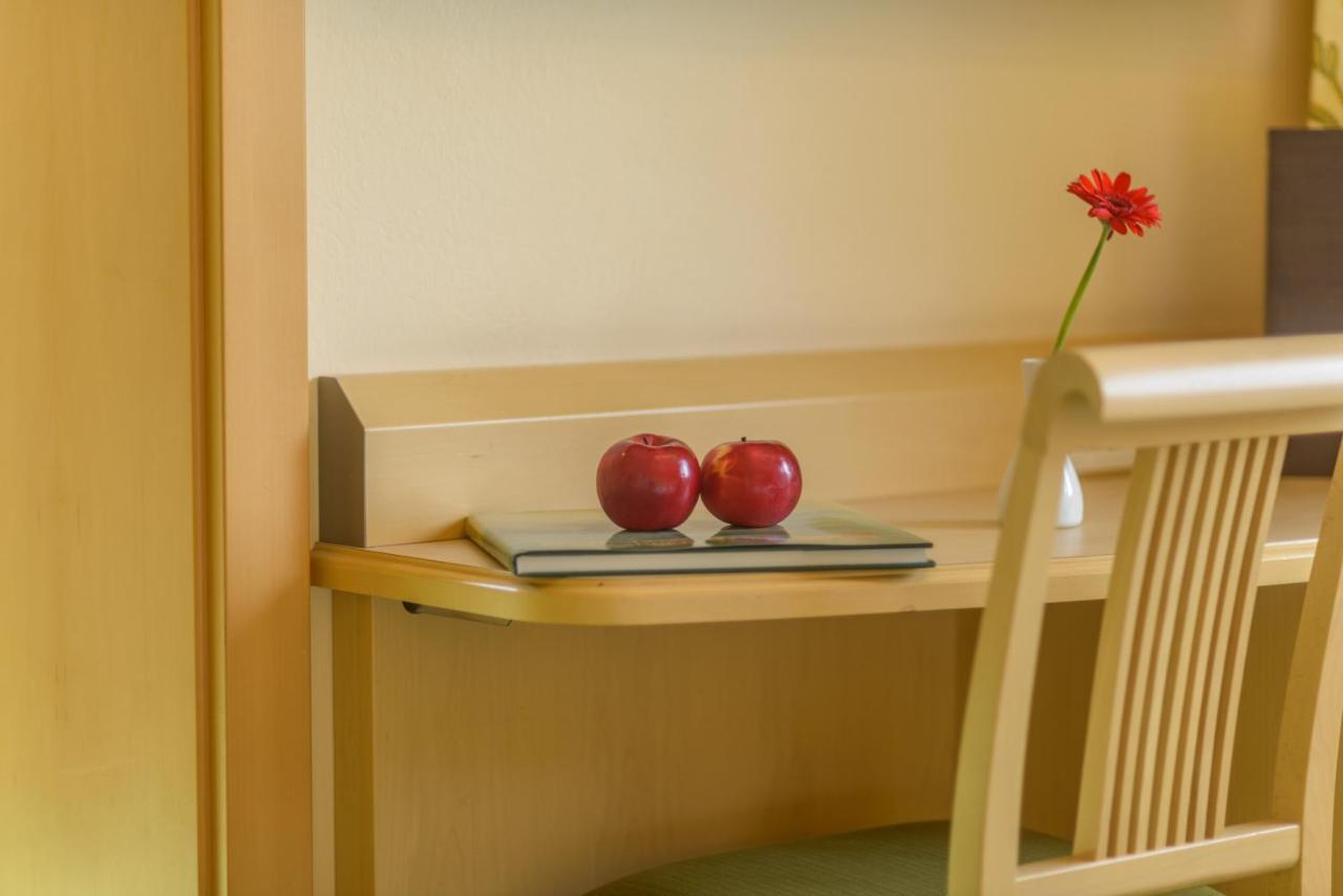 Sport & Familienhotel Baerenwirt Айх Екстериор снимка