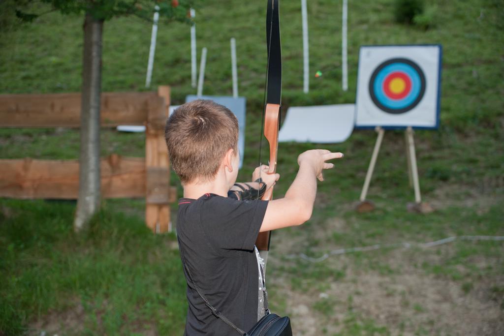 Sport & Familienhotel Baerenwirt Айх Екстериор снимка
